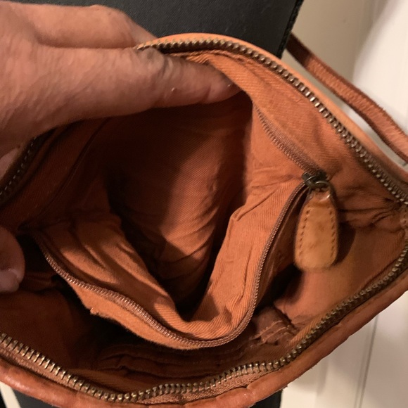 Woven leather adjustable straps small purse - Picture 7 of 12